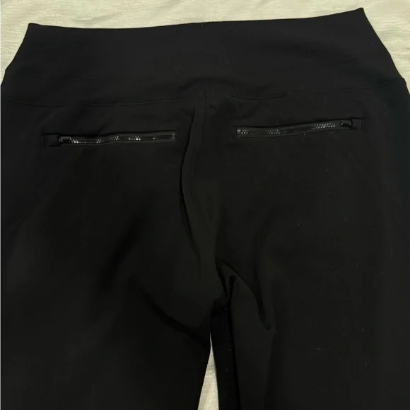 Athleta Black Activewear Pants - Picture 4 of 5